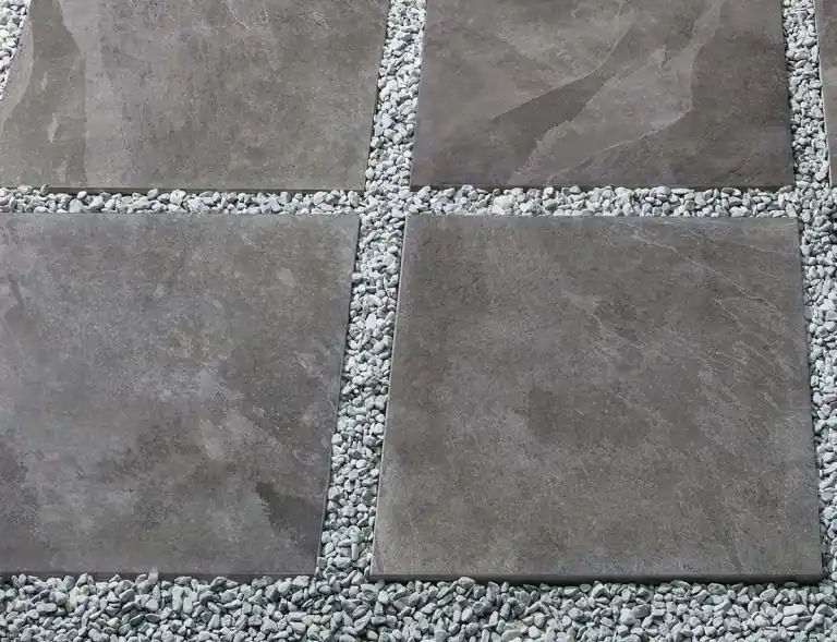 TwentyGres Rail Dark 60x60x2 cm - Nieuw in het assortiment