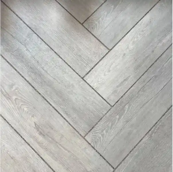 Rechtstreeks van de fabrikant - Solostone VTwonen Timber licht bruin 20x80x3