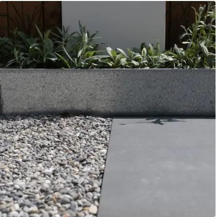 Outlet | Straightcurve flexline verzinkt 240x2200 mm
