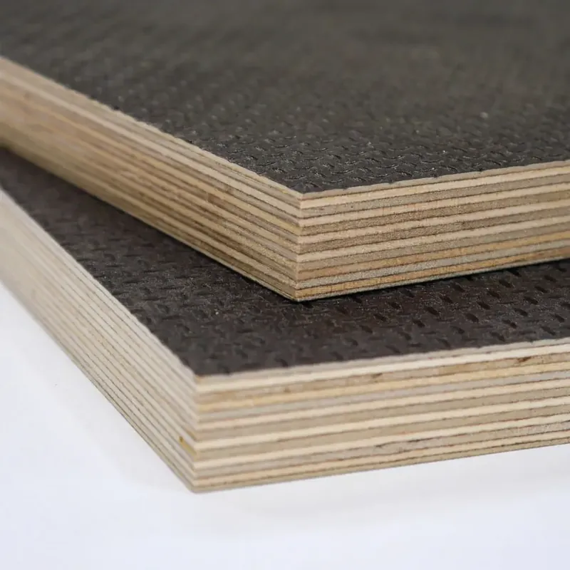 Extra voordeel | Betonplex berken 24mm 125x250cm antislip BOUWSUB