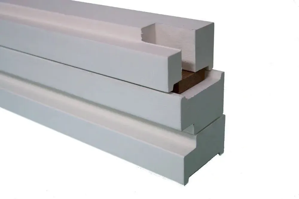 Grenen binnendeurkozijn 56x115mm - stomp - wit gegrond - 95x231,5cm BOUWSUB - Actie