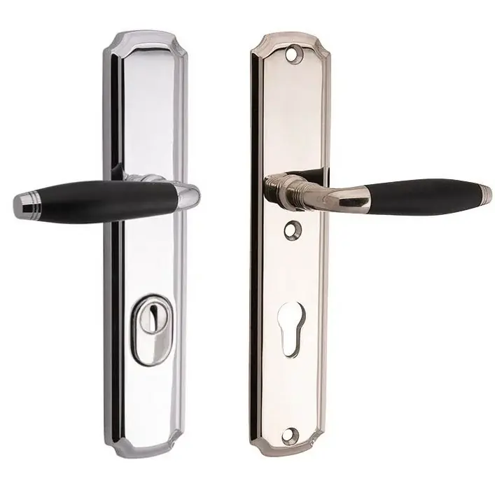 SKG3 PC55 kruk/kruk op schild Bonton ebben rechts + kerntrekbeveiliging glans nikkel/glans chroom | Tijdelijk aanbod