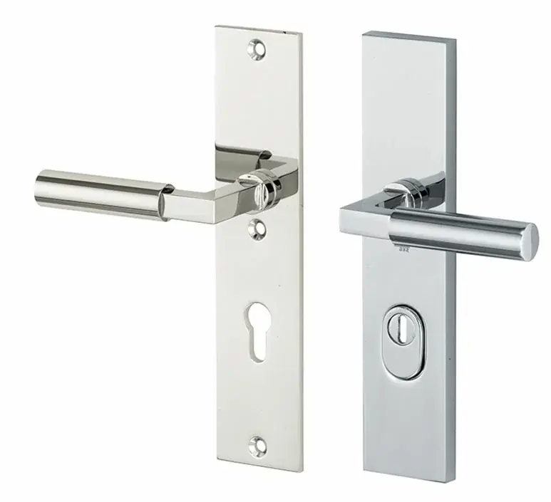 SKG3 PC55 kruk/kruk op schild Bauhaus links + kerntrekbeveiliging glans nikkel/glans chroom - Snelle verzending
