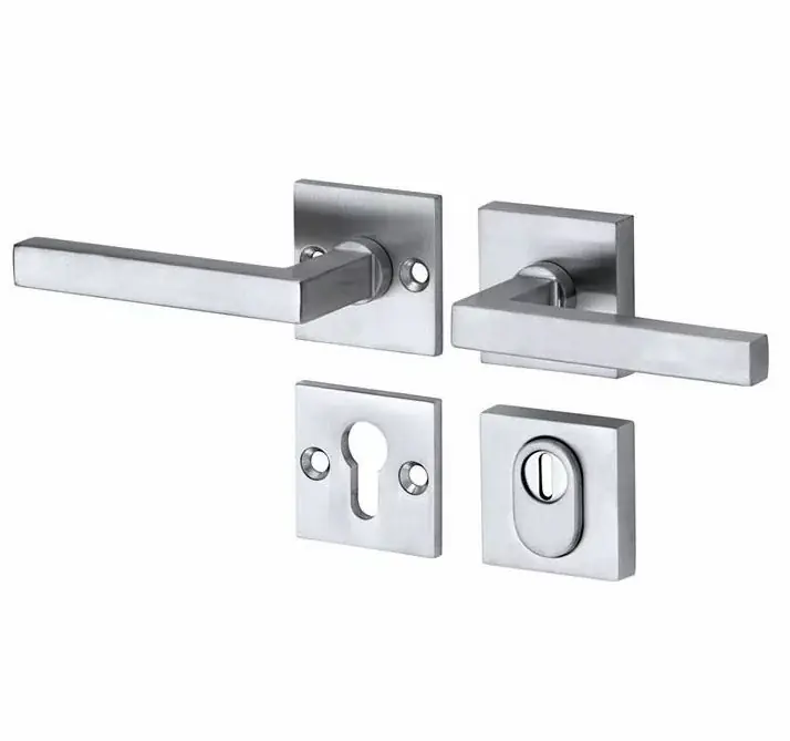 Nieuw product - SKG3 kruk/kruk op rozet Kare links + kerntrekbeveiliging mat chroom